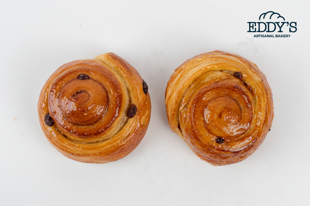 Cinnamon Roll 2 Pcs