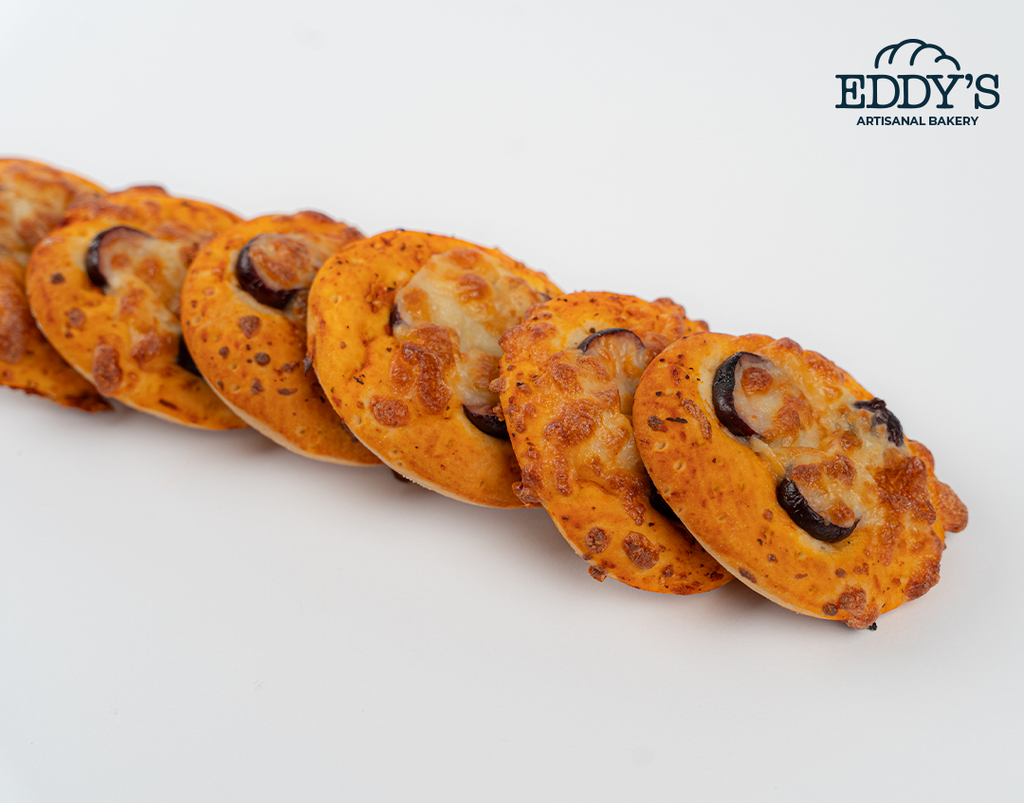 Mini Pizza Olives 8 Pcs